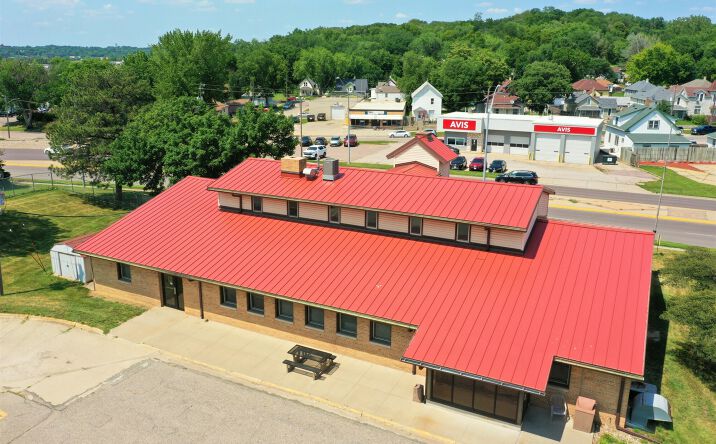 Pictures of Office property located at 2800 Gordon Drive, Sioux City, IA 51106 for sales - image #1