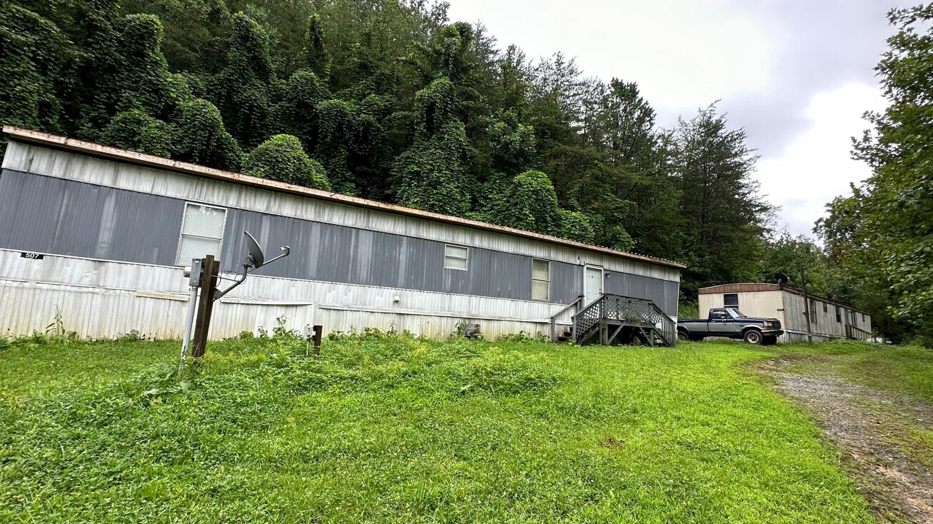 517 W Main St, Old Fort, NC 28762