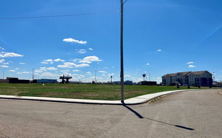 Pictures of Land property located at 1703 Pryor St, Amarillo, TX 79104 for sales - image #1