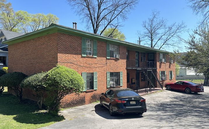 Pictures of Multifamily property located at 1609 11th Ct N, Birmingham, AL 35204 for comps - image #1