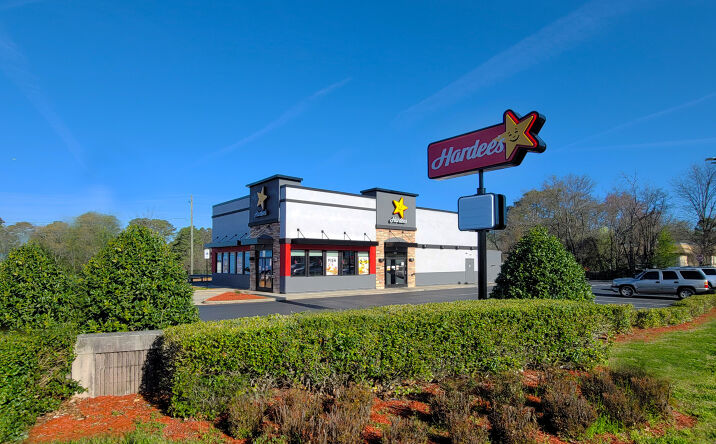 Pictures of Retail property located at 9400 Parkway E, Birmingham, AL 35215 for sales - image #1