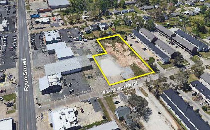 Pictures of Land property located at 111 W Lagrange St, Lake Charles, LA 70605 for sales - image #1