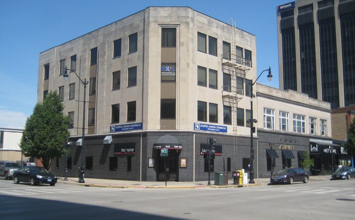 Pictures of Office property located at 427 E. Monroe, Springfield, IL 62701 for sales - image #1