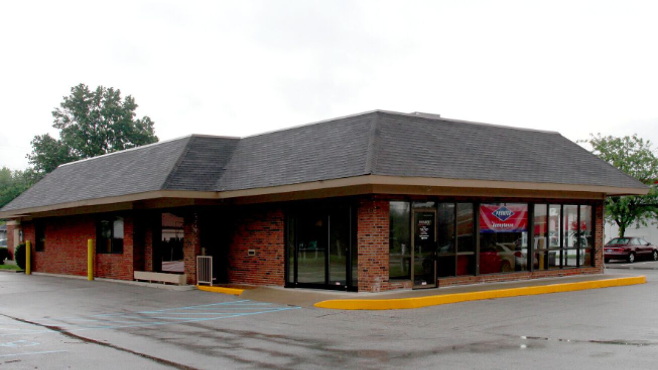 post office near e washington st indiana