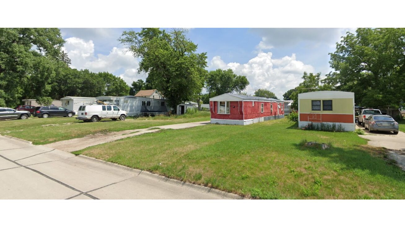 215 Lincoln St, Donnellson, IA 52625 | Crexi.com