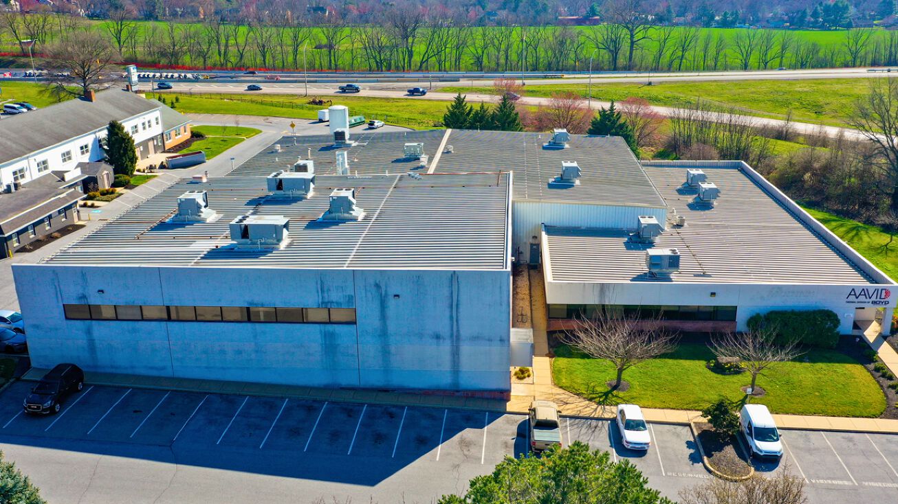 780 Eden Rd, Lancaster, PA 17601