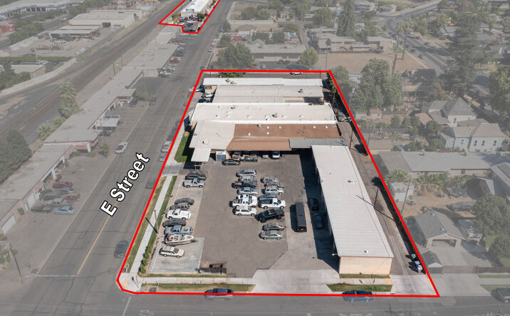 Pictures of Industrial property located at 401 N E St, Madera, CA 93638 for sales - image #1