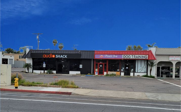 Pictures of Retail property located at 997 Broadway, El Cajon, CA 92021 for sales - image #1