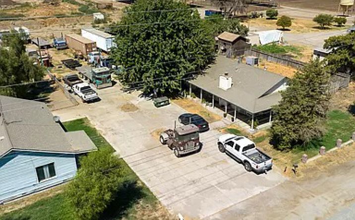Pictures of Mixed Use, Land, Special Purpose property located at 14402 Ave 232, Tulare, CA 93274 for sales - image #1