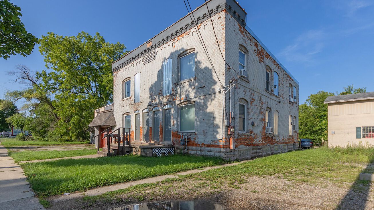 708 Mills Street, Kalamazoo, MI 49001