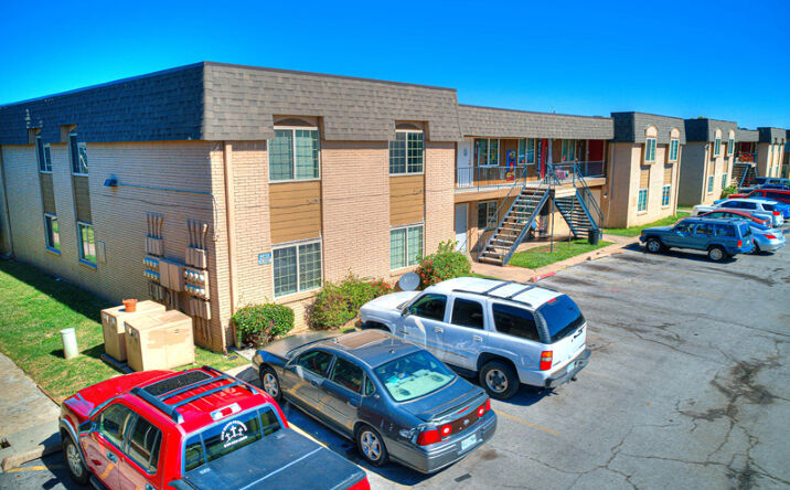 Pictures of Multifamily property located at 1713 S Memorial Dr, Tulsa, OK 74112 for sales - image #1