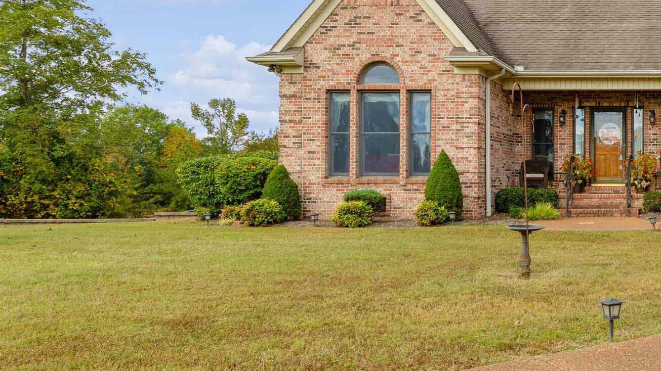 7747 Middleburg Rd, Scotts Hill, TN 38374