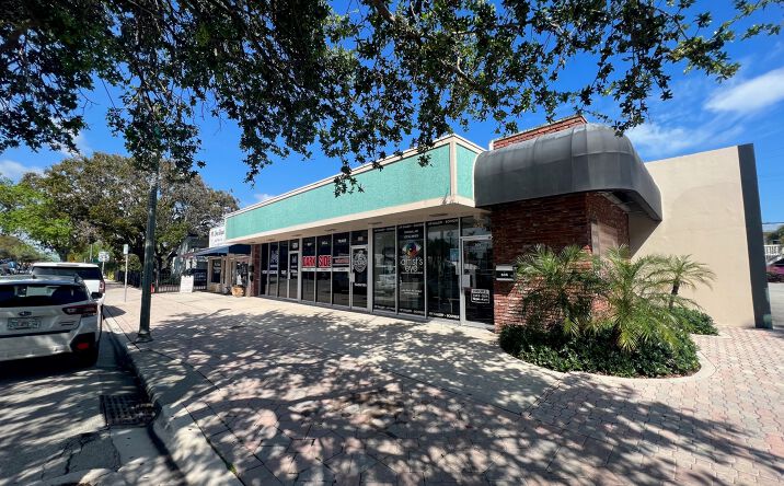Pictures of Retail property located at 602 Lucerne Ave, Lake Worth Beach, FL 33460 for sales - image #1