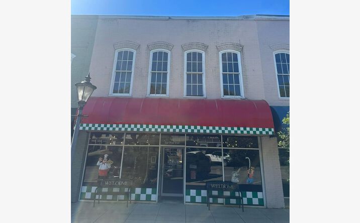 Pictures of Retail property located at E Broad St, Eufaula, AL 36027 for sales - image #1