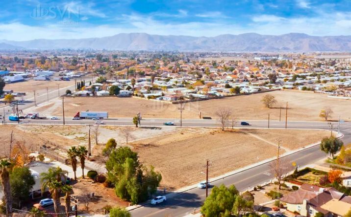 Pictures of Land property located at 115 N State St, San Jacinto, CA 92583 for sales - image #1