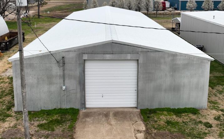 Pictures of Industrial, Land property located at 1018 York Ave., Salina KS 67401, Salina, KS 67401 for sales - image #1