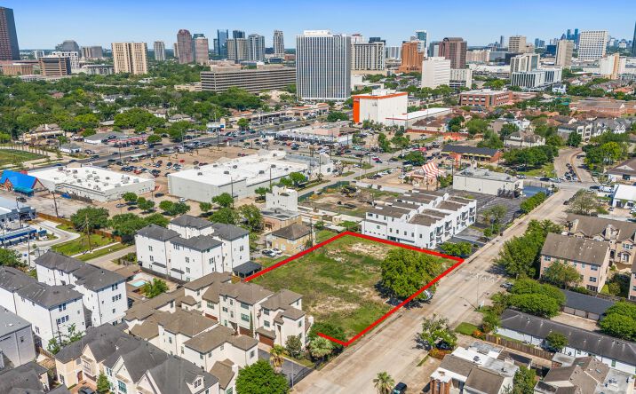 3300 Yorktown St, Houston, TX 77056 | Crexi.com