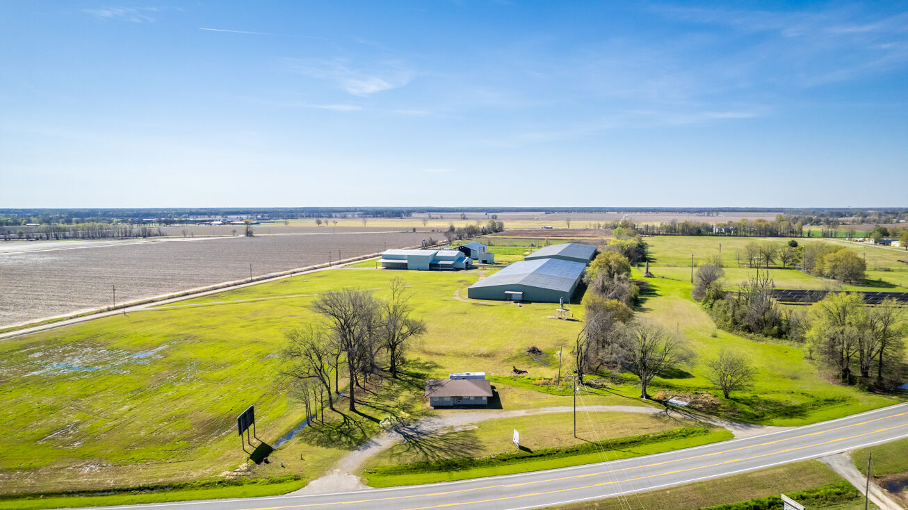 1020 E Speedway St A, Dermott, AR 71638 | Crexi.com