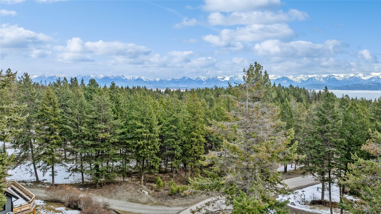 267 Lakeview Drive, Lakeside, MT 59922 | Crexi.com