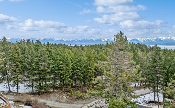 267 Lakeview Drive, Lakeside, MT 59922 | Crexi.com