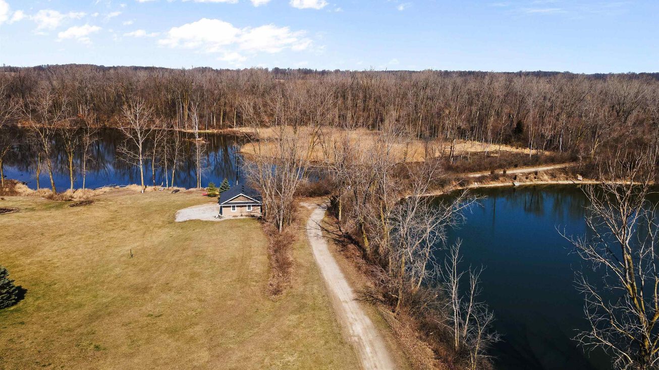 E Old Trail Road, Columbia City, IN 46725