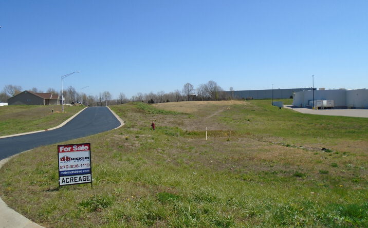 Pictures of Land property located at 000 Kettle Lane, Hanson, KY 42413 for sales - image #1
