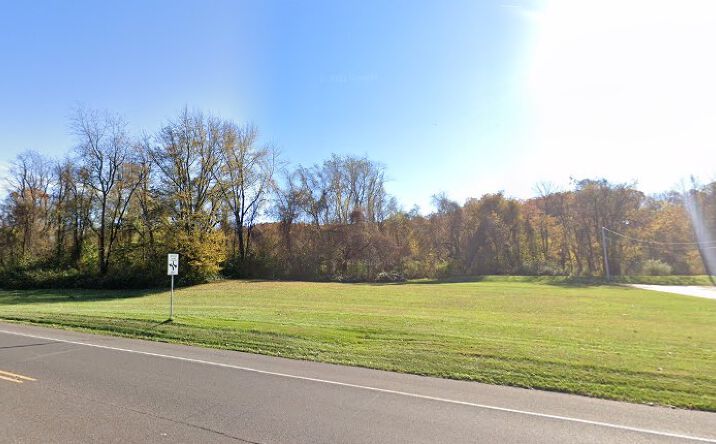 Pictures of Land property located at 819 US-422, Robesonia, PA 19551 for sales - image #1