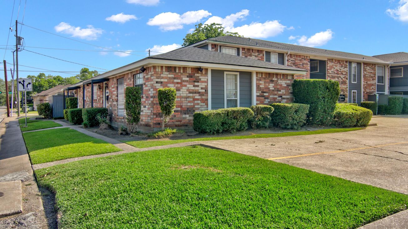 450 N 4th St, Beaumont, TX 77701