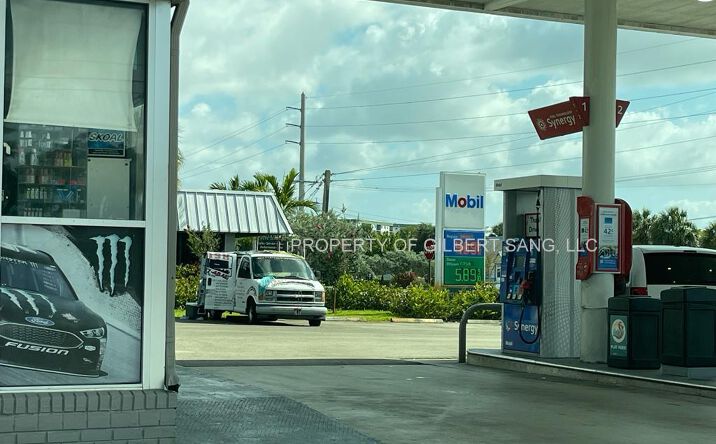 Pictures of Retail property located at 1481 SW 26th Ave, Pompano Beach, FL 33069 for sales - image #1