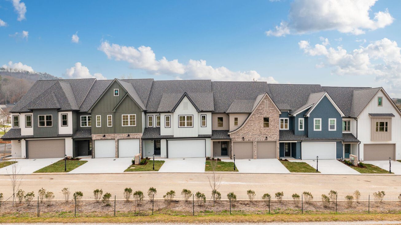 9698 Dutton Ln, Collegedale, TN 37363