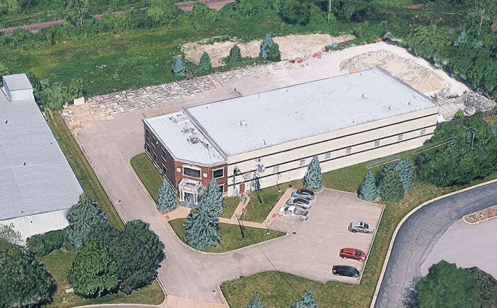Pictures of Industrial property located at 2180 Swanson Ct, Gurnee, IL 60031 for sales - image #1