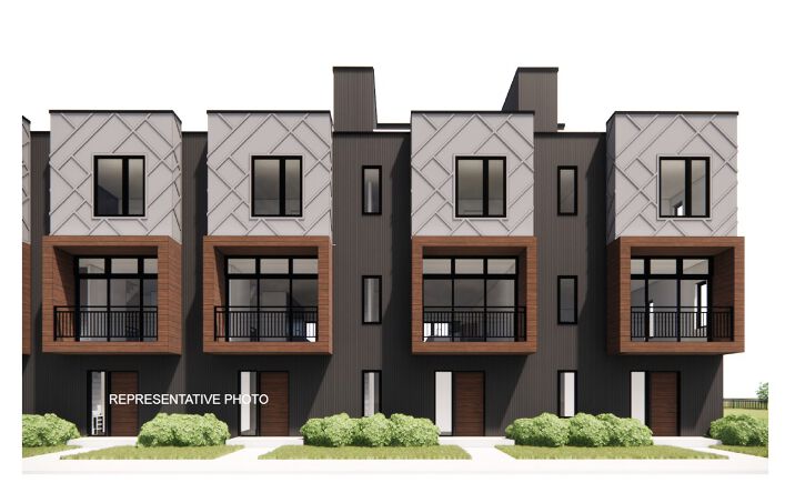 Pictures of Multifamily property located at 1530 Pine St, Detroit, MI 48216 for sales - image #1