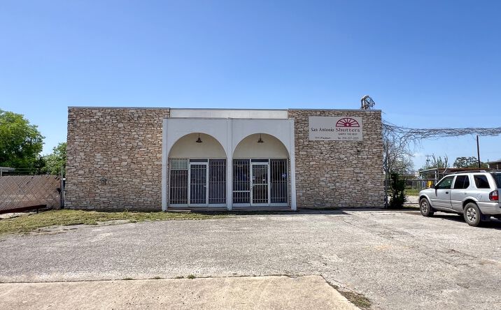 Pictures of Industrial property located at 1111 Paulsun, San Antonio, TX 78219 for sales - image #1