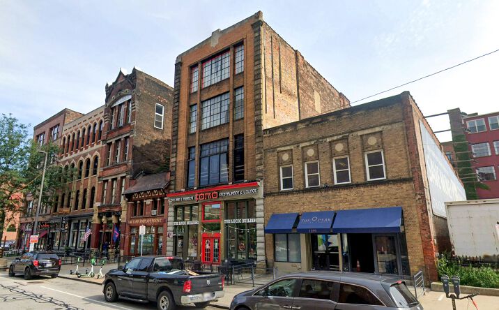 Pictures of Retail property located at 1299 W 9th St, Cleveland, OH 44113 for comps - image #1