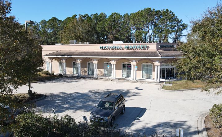Pictures of Retail, Office property located at 1915 E West Pkwy, Fleming Island, FL 32003 for sales - image #1
