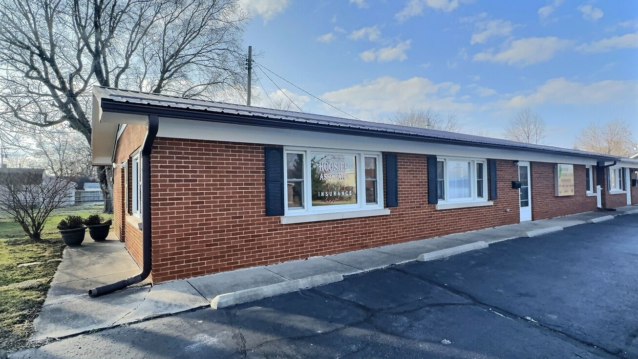 308 N 4th St, Kentland, IN 47951