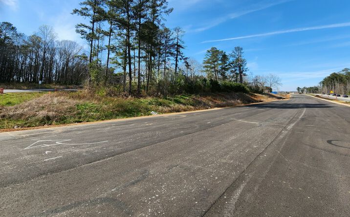 Pictures of Land property located at 995 Old Dallas Hwy, Douglasville, GA 30134 for sales - image #1