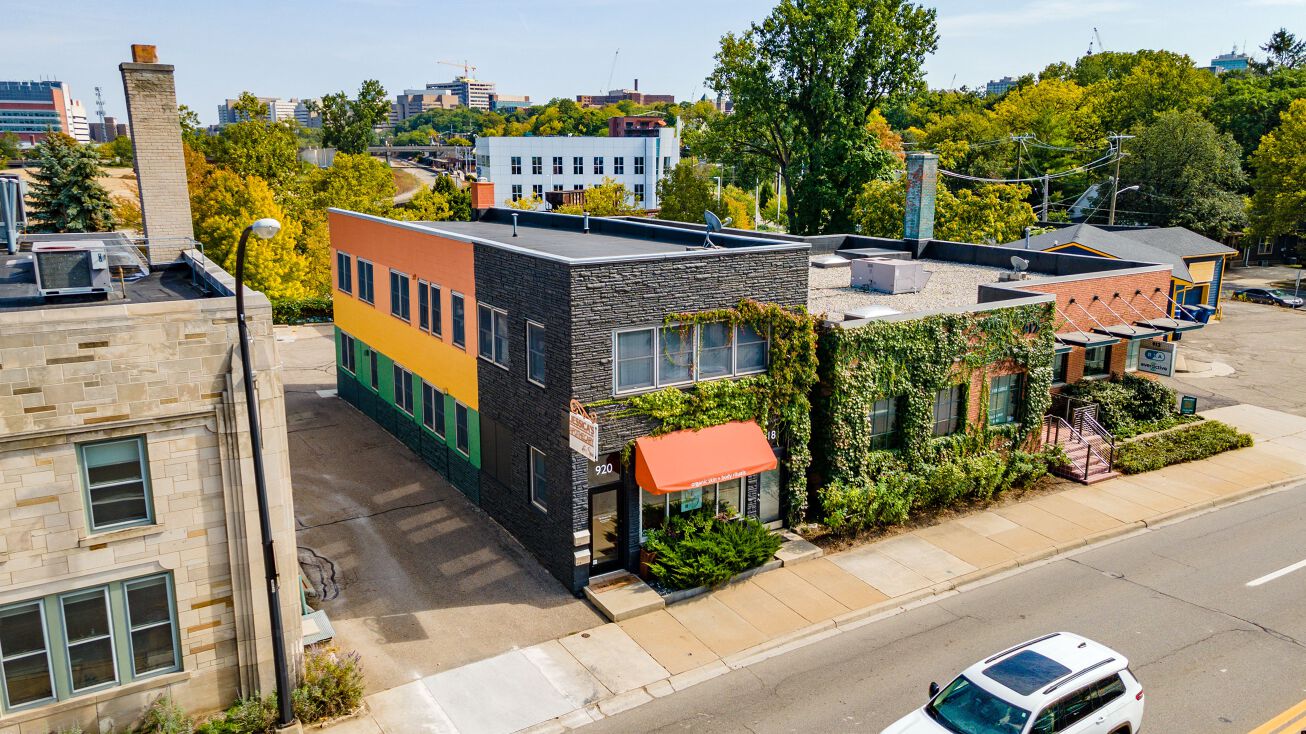918 N Main St, Ann Arbor, MI 48104