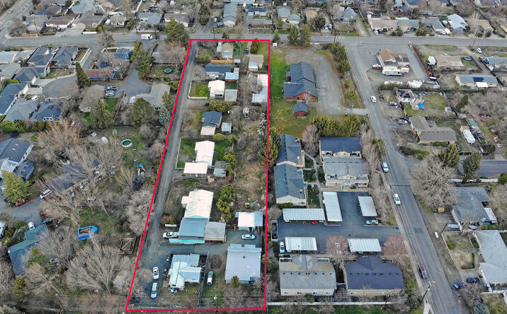 Pictures of Multifamily property located at 1808 Spring St, Medford, OR 97504 for sales - image #1