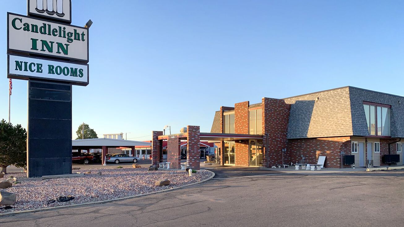 1822 E 20th Pl, Scottsbluff, NE 69361