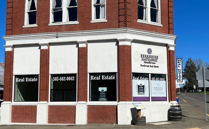Pictures of Retail property located at 150 N Maple St, Yamhill, OR 97148 for sales - image #1