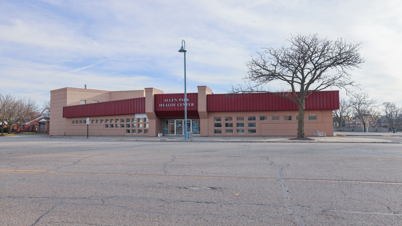 7105-allen-rd-allen-park-mi-48101-crexi