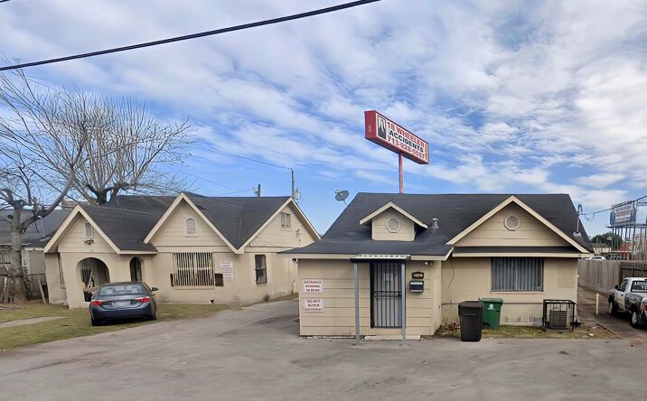 Pictures of Office property located at 5733 & 5737 Burwell St, Houston, TX 77023, 5737 Burwell St, Houston, TX 77023 for sales - image #1