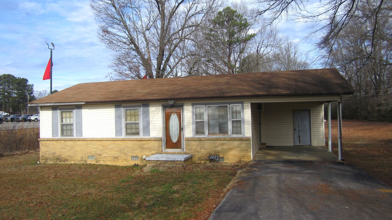 2003 Liddon Lake Rd, Corinth, MS 38834