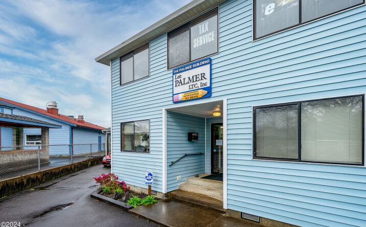 425 NW Cedar Street, Waldport, OR 97394 | Crexi.com