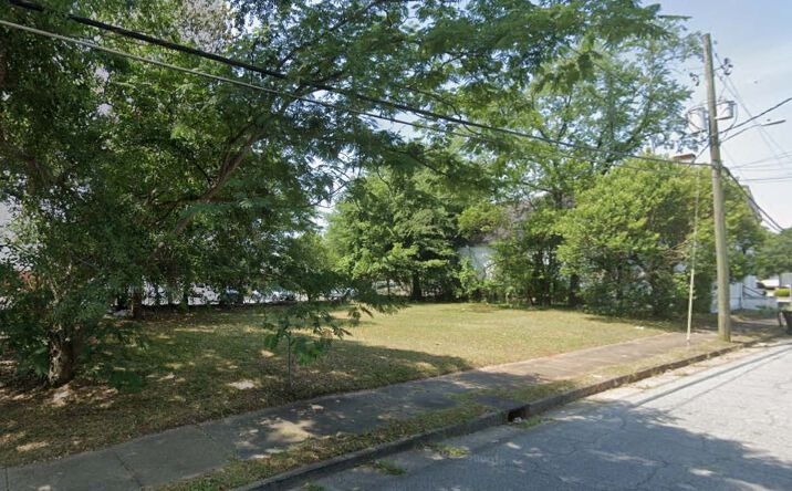 Pictures of Land property located at 708 23rd St, Columbus, GA 31904, 518 20th St, New York, NY 10009, 510 20th St S, Birmingham, AL 35294, 1924 5th Ave, Fort Worth, TX 31901 for sales - image #1