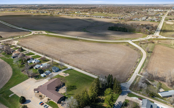 Pictures of Land property located at Cedar Heights Dr, Cedar Falls, IA 50613 for sales - image #1