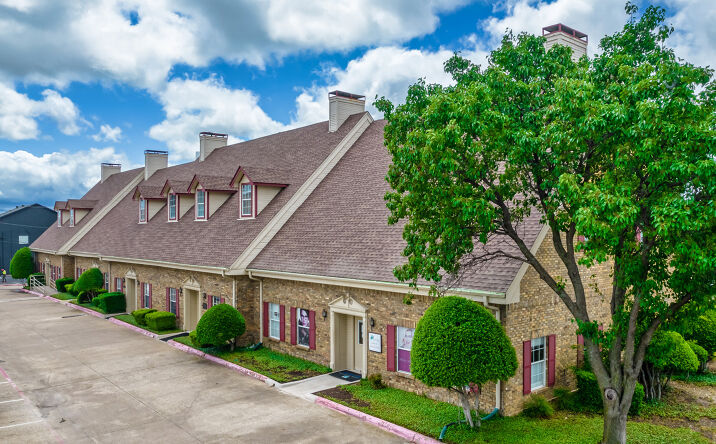 Pictures of Office property located at 326 Edmonds Ln, Ste 102, Lewisville, TX 75067 for sales - image #1