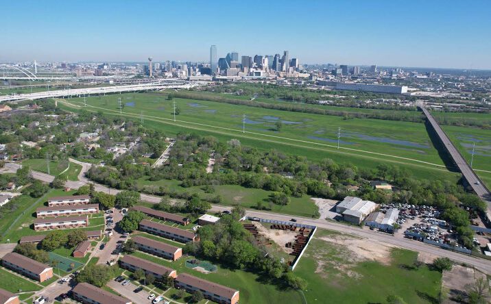 Pictures of Land property located at 1515 E 8th St, Dallas, TX 75203 for sales - image #1