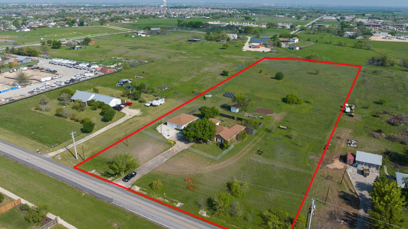 3400 Rowe Ln, Pflugerville, TX 78660